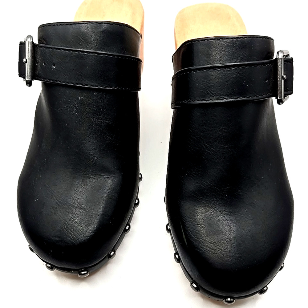 NWOT Maurices Demi Black Studded Clog Size 6 Slide On Wooden Block Heel 2 Inch - Picture 3 of 8